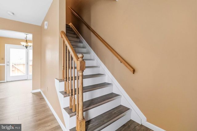 14 CRANFIELD CT, Elizabethtown, PA 17022