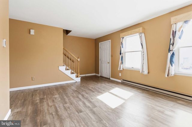 14 CRANFIELD CT, Elizabethtown, PA 17022