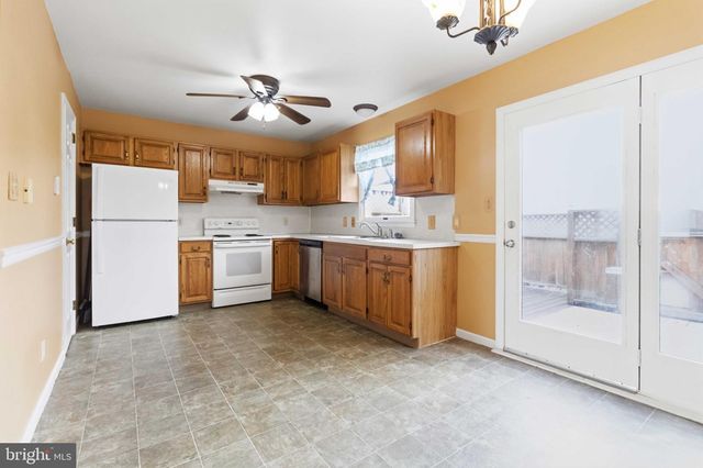 14 CRANFIELD CT, Elizabethtown, PA 17022