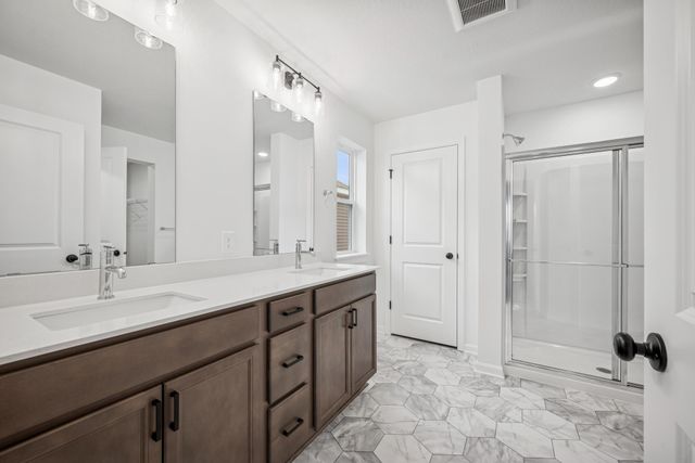 1103 150th Street W, Rosemount, MN 55068