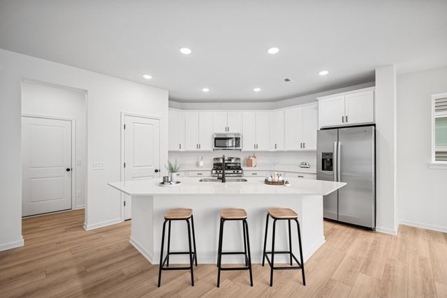 1103 150th Street W, Rosemount, MN 55068