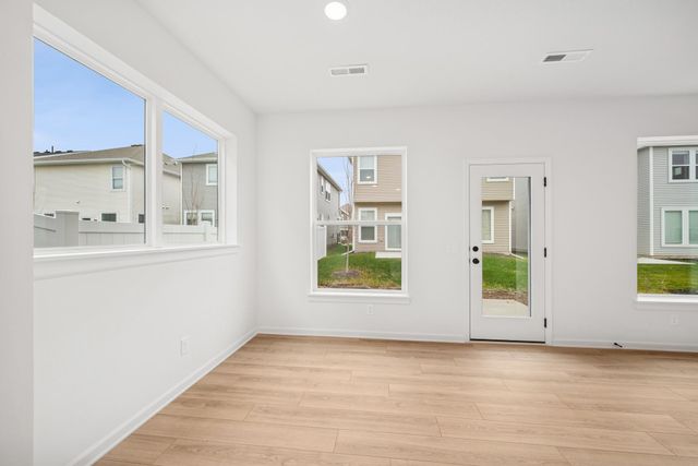 1103 150th Street W, Rosemount, MN 55068