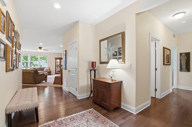 459 White Fawn Run, Delaware, OH 43015