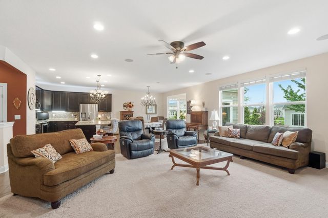 459 White Fawn Run, Delaware, OH 43015
