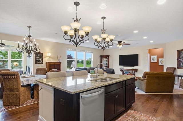 459 White Fawn Run, Delaware, OH 43015