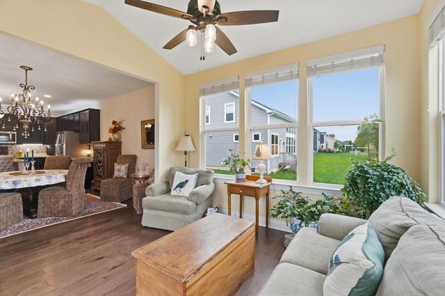 459 White Fawn Run, Delaware, OH 43015