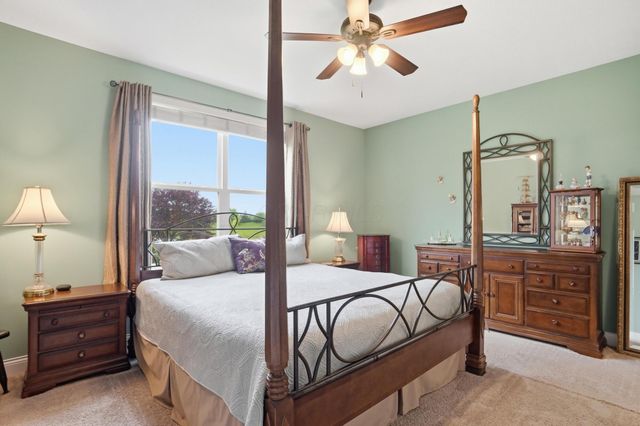 459 White Fawn Run, Delaware, OH 43015