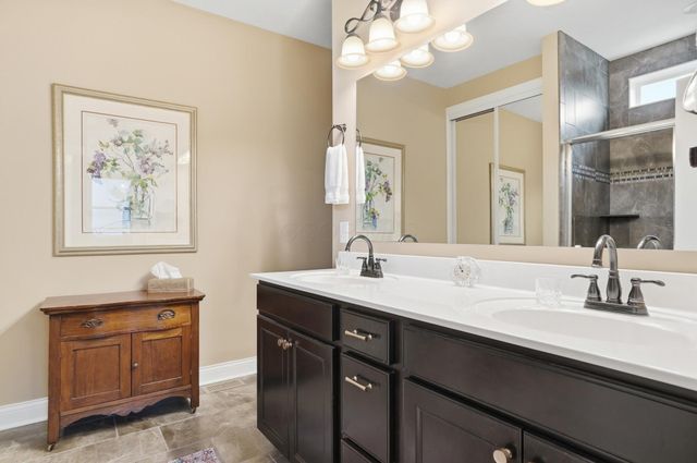 459 White Fawn Run, Delaware, OH 43015