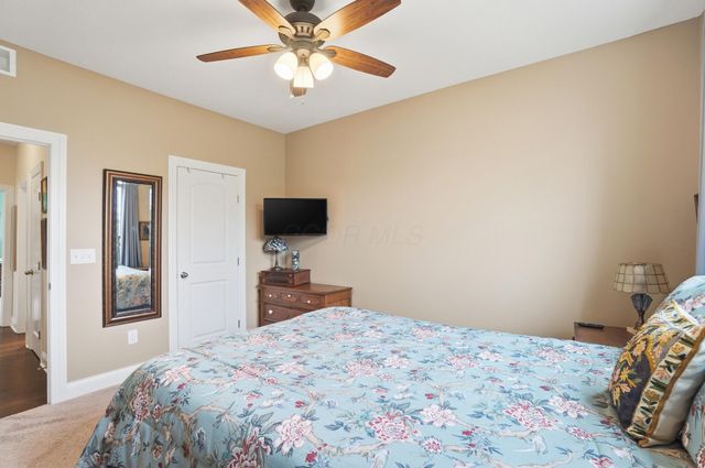 459 White Fawn Run, Delaware, OH 43015