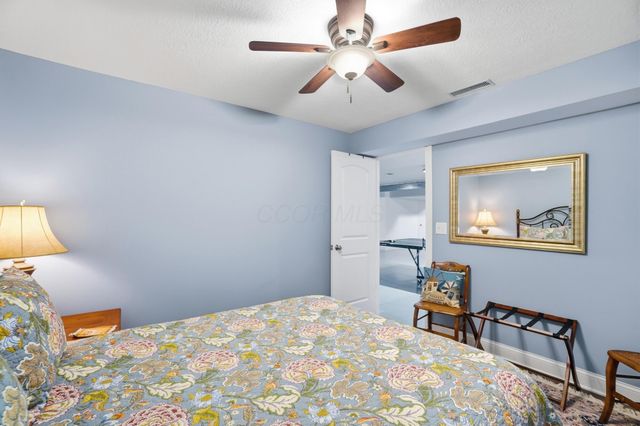 459 White Fawn Run, Delaware, OH 43015