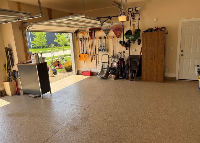 459 White Fawn Run, Delaware, OH 43015