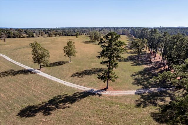 5316 N Sh 19 N, Trinity, TX 75862