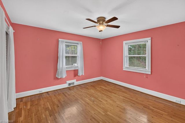 142 Shamrock Boulevard, Elkin, NC 28621