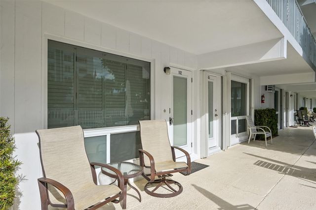 3215 SE 10th Street 102, Pompano Beach, FL 33062