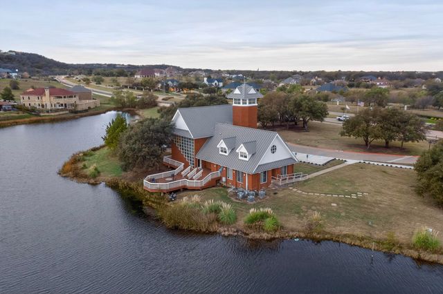 2416 Sweeping Meadows Lane, Cedar Hill, TX 75104