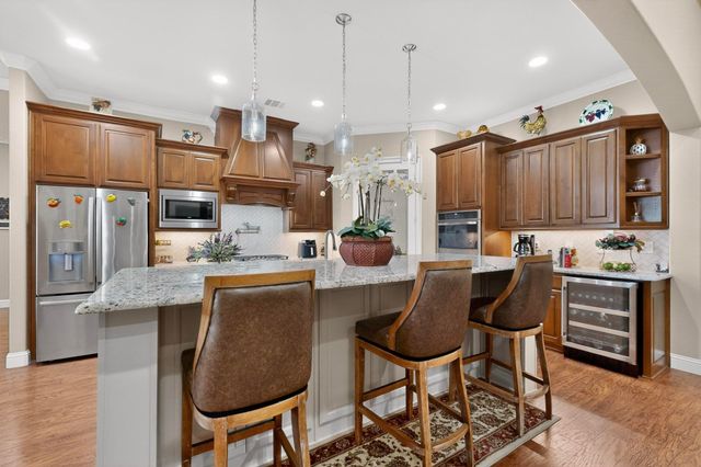 2416 Sweeping Meadows Lane, Cedar Hill, TX 75104