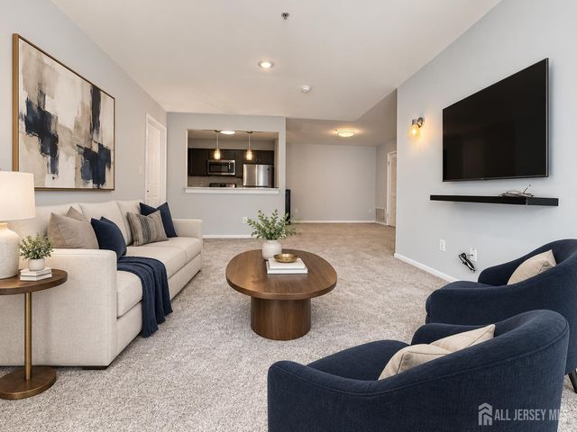 334 Waterford Drive, Edison, NJ 08817