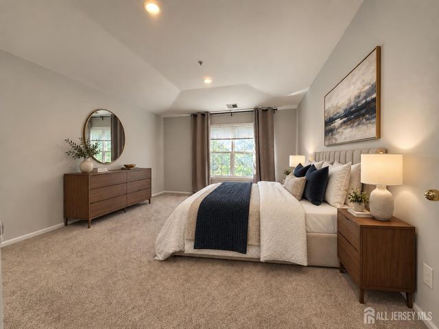 334 Waterford Drive, Edison, NJ 08817