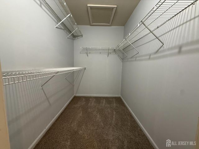 334 Waterford Drive, Edison, NJ 08817