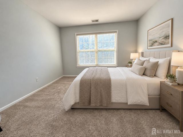 334 Waterford Drive, Edison, NJ 08817