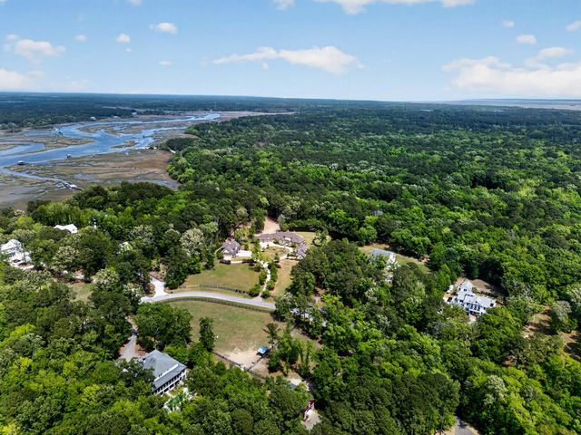 1484 Old Rosebud Trail, Awendaw, SC 29429