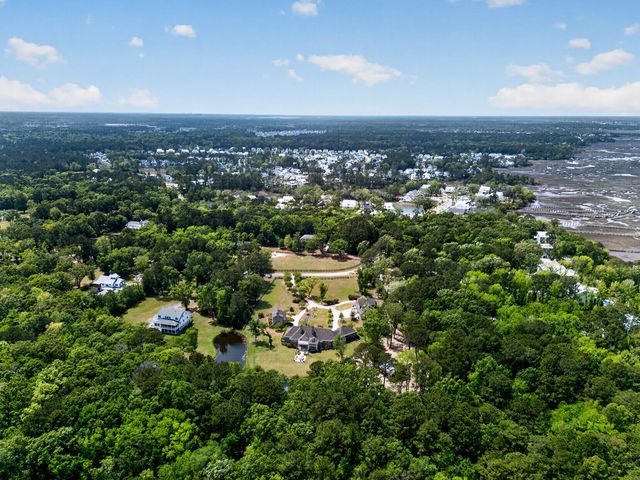 1484 Old Rosebud Trail, Awendaw, SC 29429