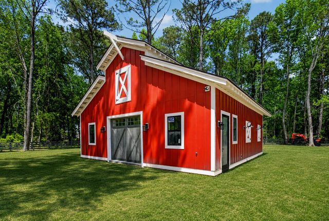 1484 Old Rosebud Trail, Awendaw, SC 29429