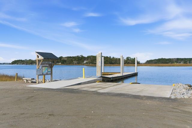 1484 Old Rosebud Trail, Awendaw, SC 29429