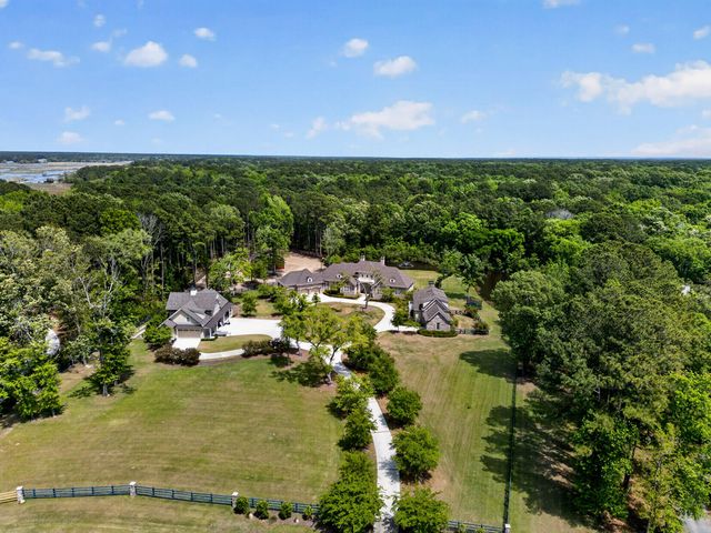 1484 Old Rosebud Trail, Awendaw, SC 29429