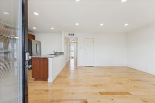 5820 Berkman DR 203, Austin, TX 78723