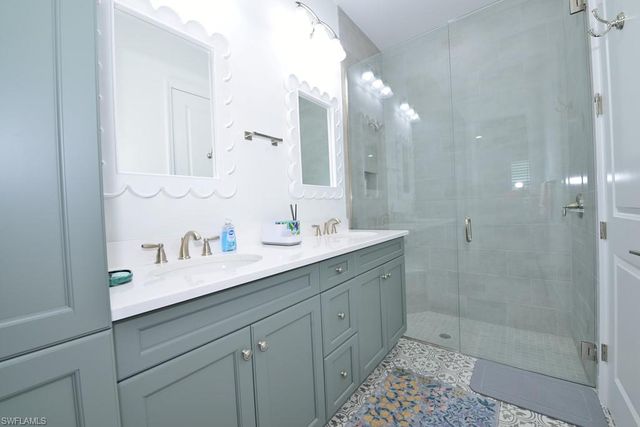 7299 Cayo Coco LN, Naples, FL 34113