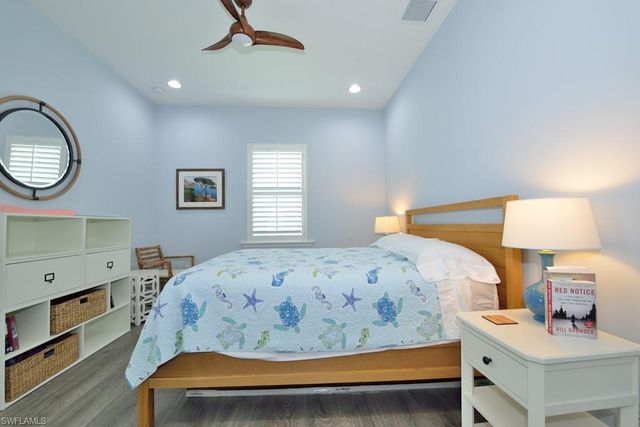 7299 Cayo Coco LN, Naples, FL 34113