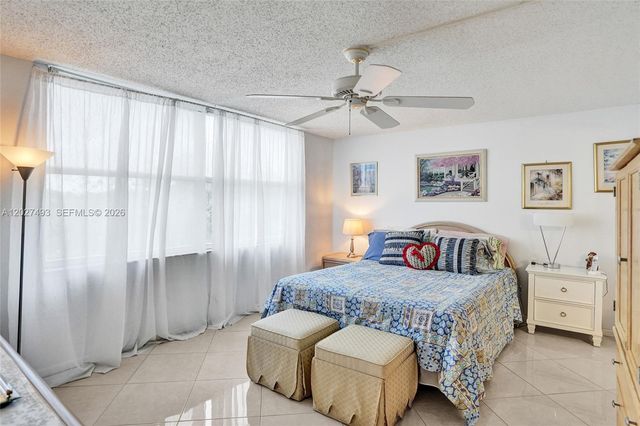 4550 NW 18th Avenue 306, Deerfield Beach, FL 33064