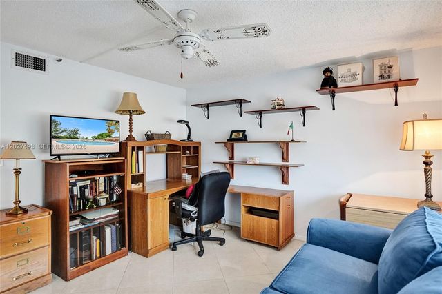 4550 NW 18th Avenue 306, Deerfield Beach, FL 33064