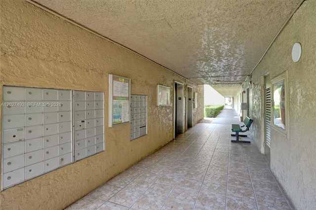 4550 NW 18th Avenue 306, Deerfield Beach, FL 33064