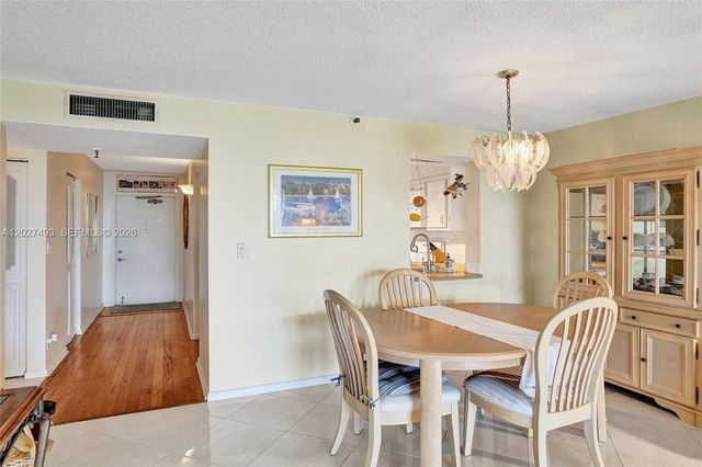 4550 NW 18th Avenue 306, Deerfield Beach, FL 33064