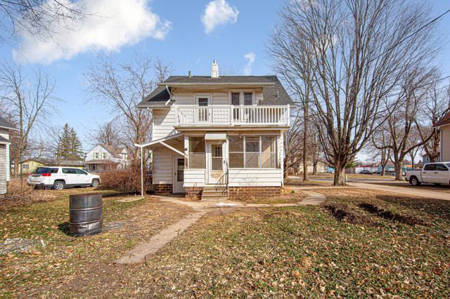 711 3rd Street NW, Faribault, MN 55021