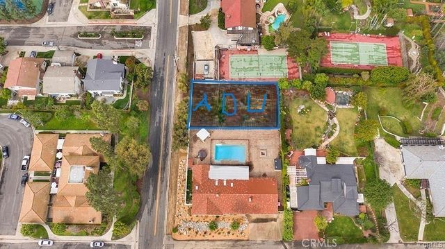 6099 Nutmeg, Yorba Linda, CA 92886