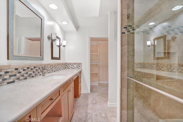 6099 Nutmeg, Yorba Linda, CA 92886