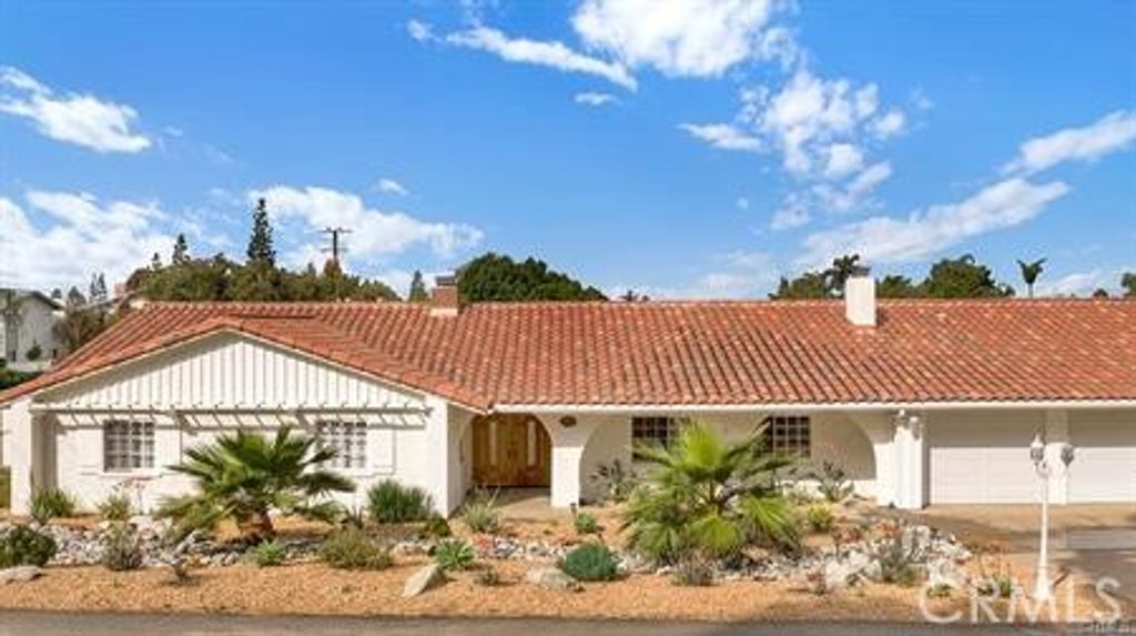 6099 Nutmeg, Yorba Linda, CA 92886
