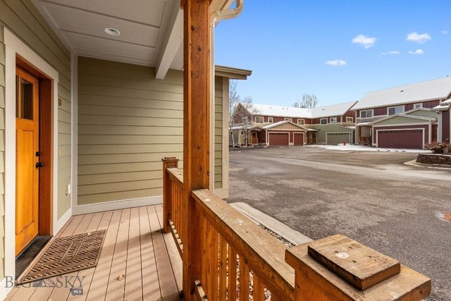2272 Gallatin Green B, Bozeman, MT 59718
