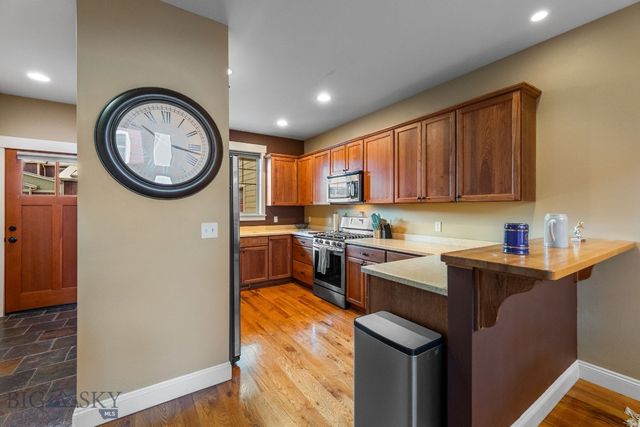 2272 Gallatin Green B, Bozeman, MT 59718