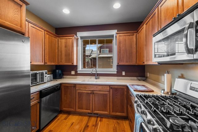 2272 Gallatin Green B, Bozeman, MT 59718