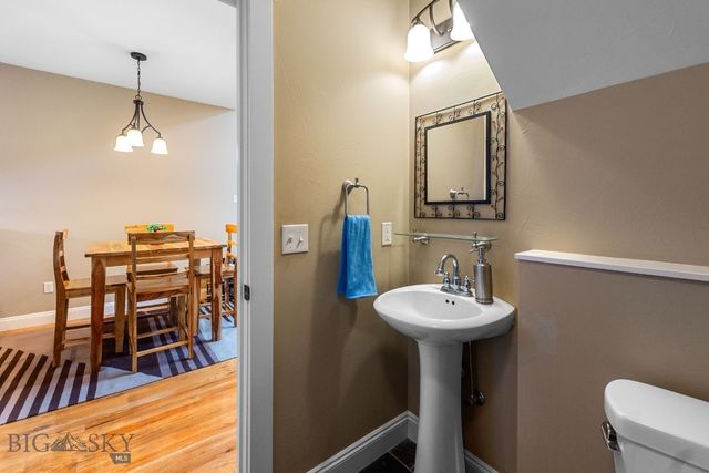 2272 Gallatin Green B, Bozeman, MT 59718