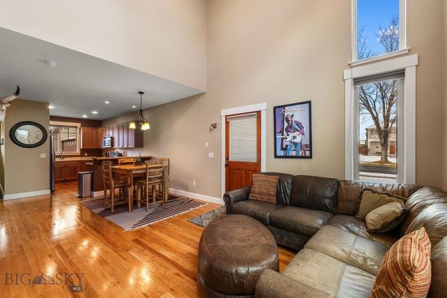 2272 Gallatin Green B, Bozeman, MT 59718