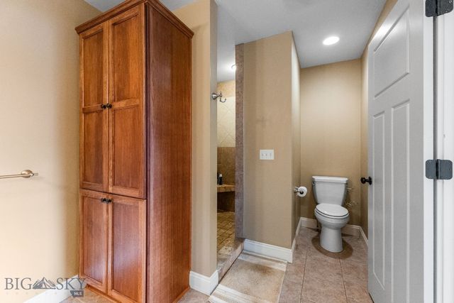 2272 Gallatin Green B, Bozeman, MT 59718