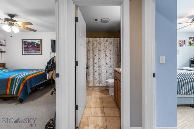 2272 Gallatin Green B, Bozeman, MT 59718