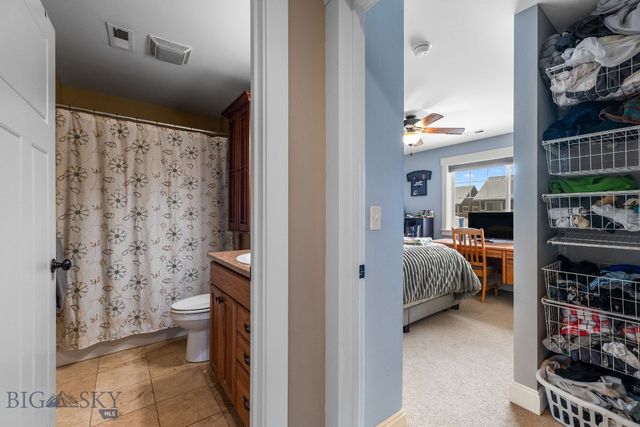 2272 Gallatin Green B, Bozeman, MT 59718