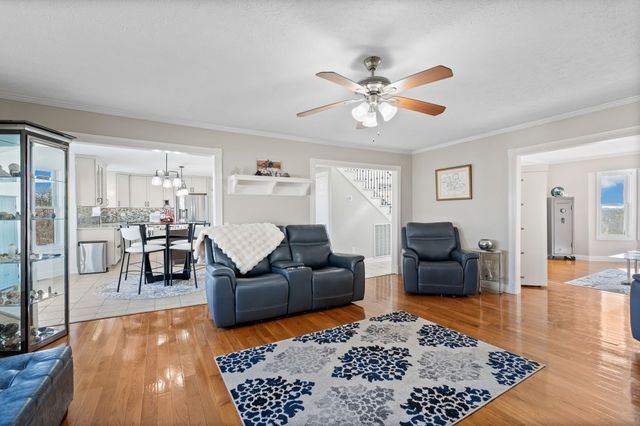 1640 Ramblewood Dr, Lewisburg, TN 37091