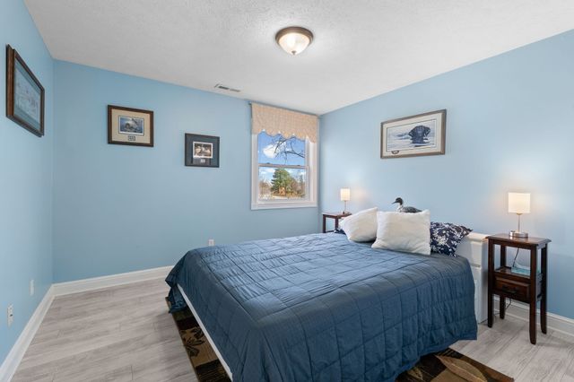 1640 Ramblewood Dr, Lewisburg, TN 37091